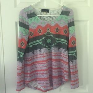 Long sleeve knit top